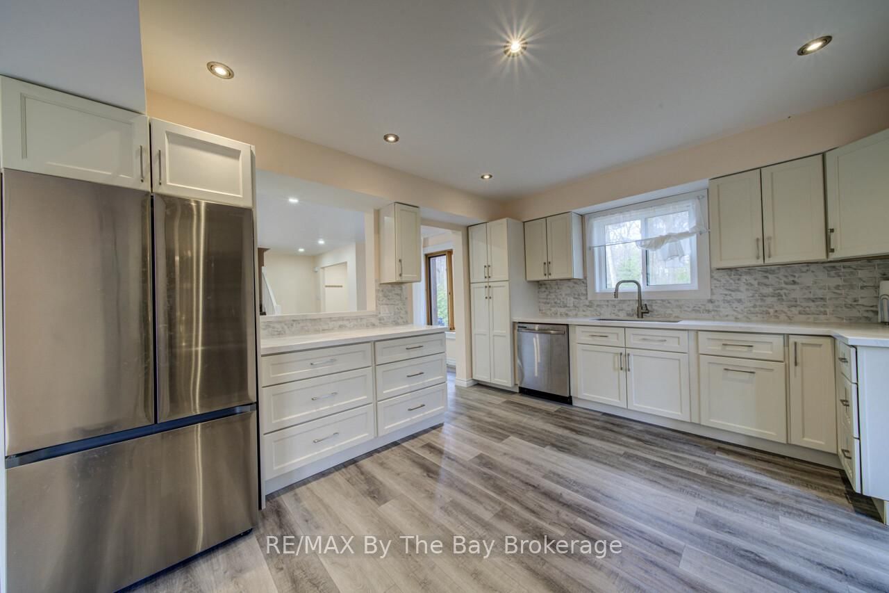 646 Oxbow Park Drive - Photo 10