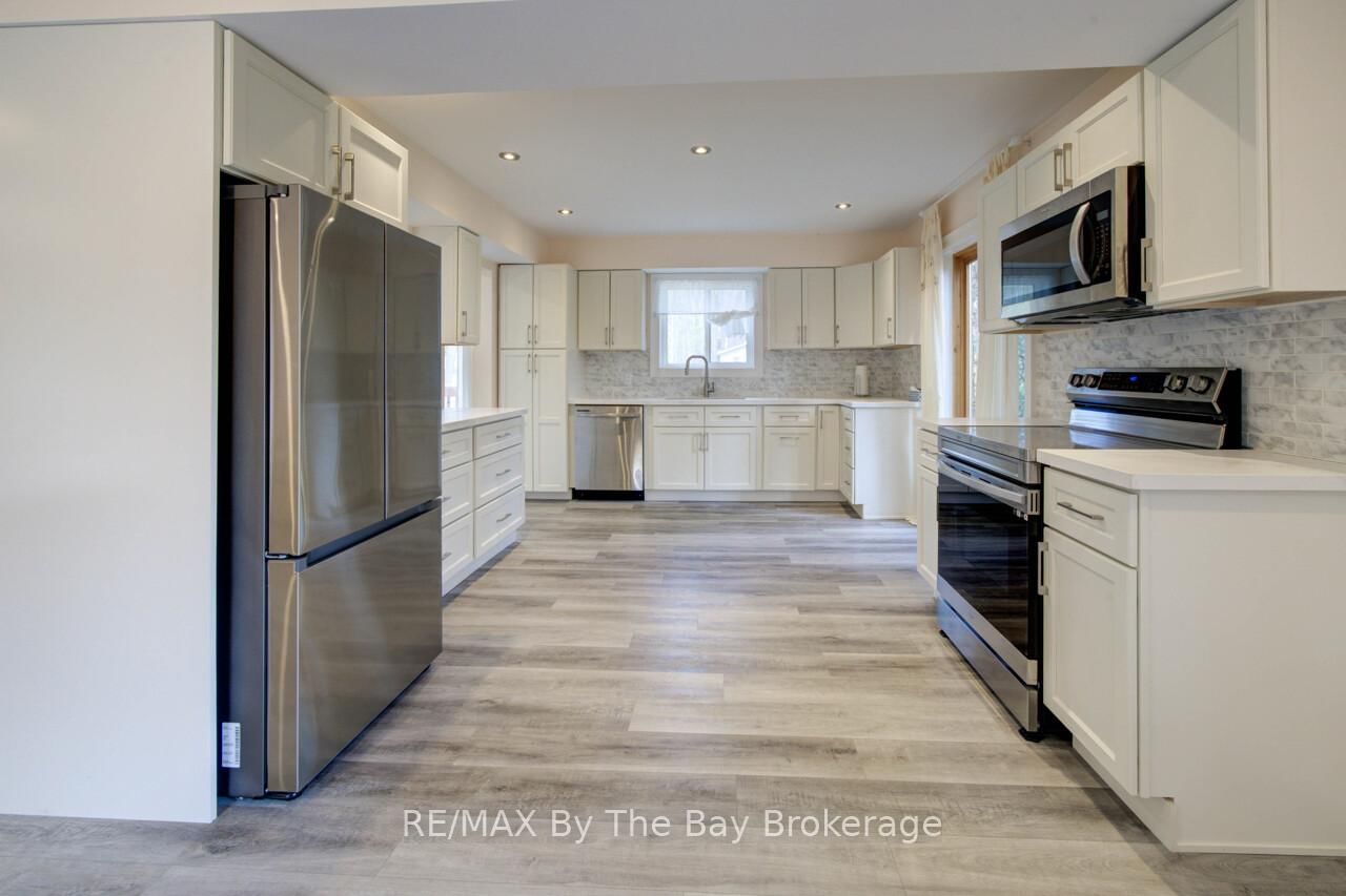 646 Oxbow Park Drive - Photo 11