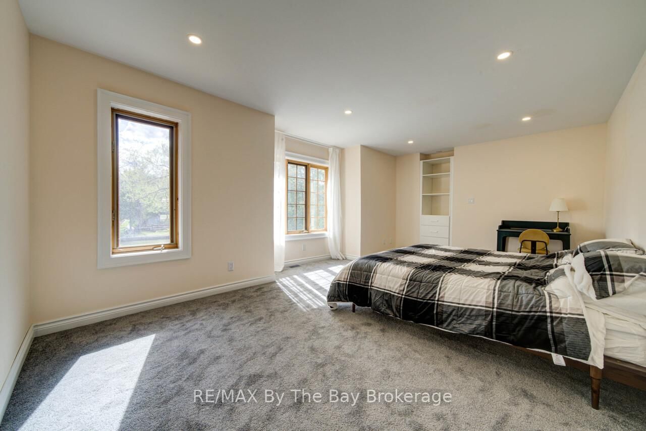 646 Oxbow Park Drive - Photo 33