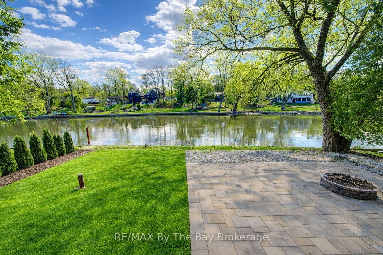 646 Oxbow Park Drive - Photo 5