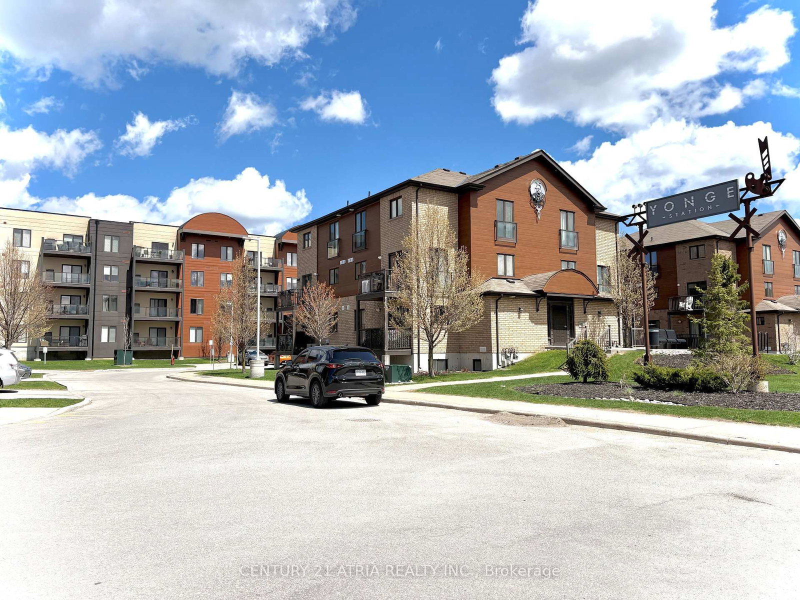 720 Yonge Street • #109 • Barrie, ON photo 1