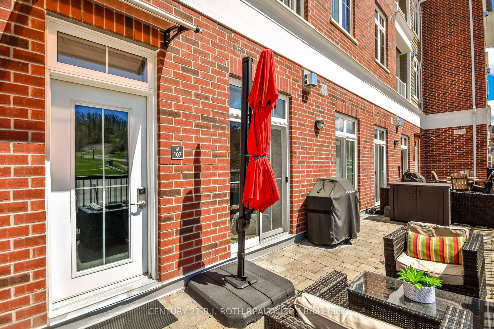 40 Horseshoe Boulevard, Unit 107 - Photo 4