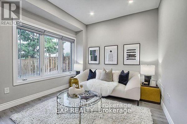 41 Deneb Street • Barrie, ON photo 10