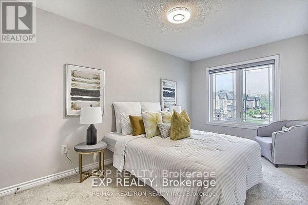 41 Deneb Street • Barrie, ON photo 11
