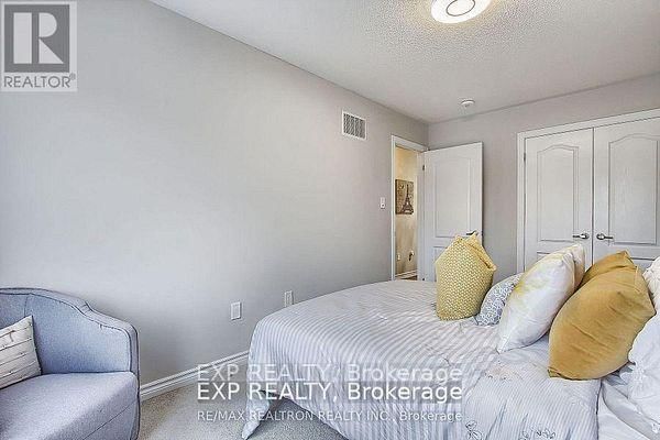 41 Deneb Street • Barrie, ON photo 15