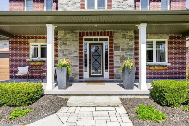 12 Lloyd Cook Drive E