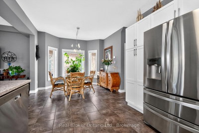 984 Cook Drive — photo 6
