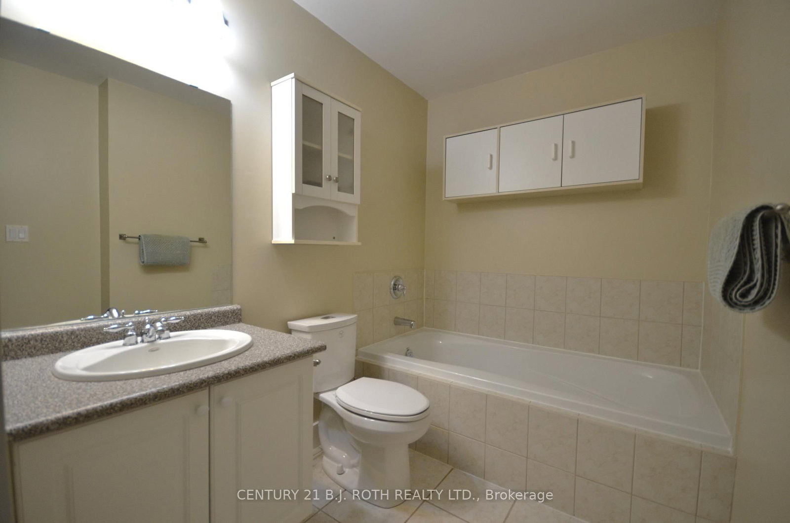 140 Cedar Island Road, Unit 311 - Photo 28