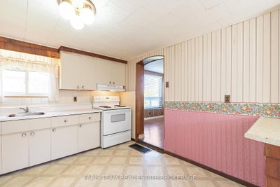 32 Lorne Avenue — photo 5