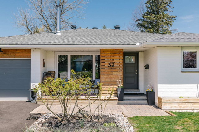 32 Melrose Avenue