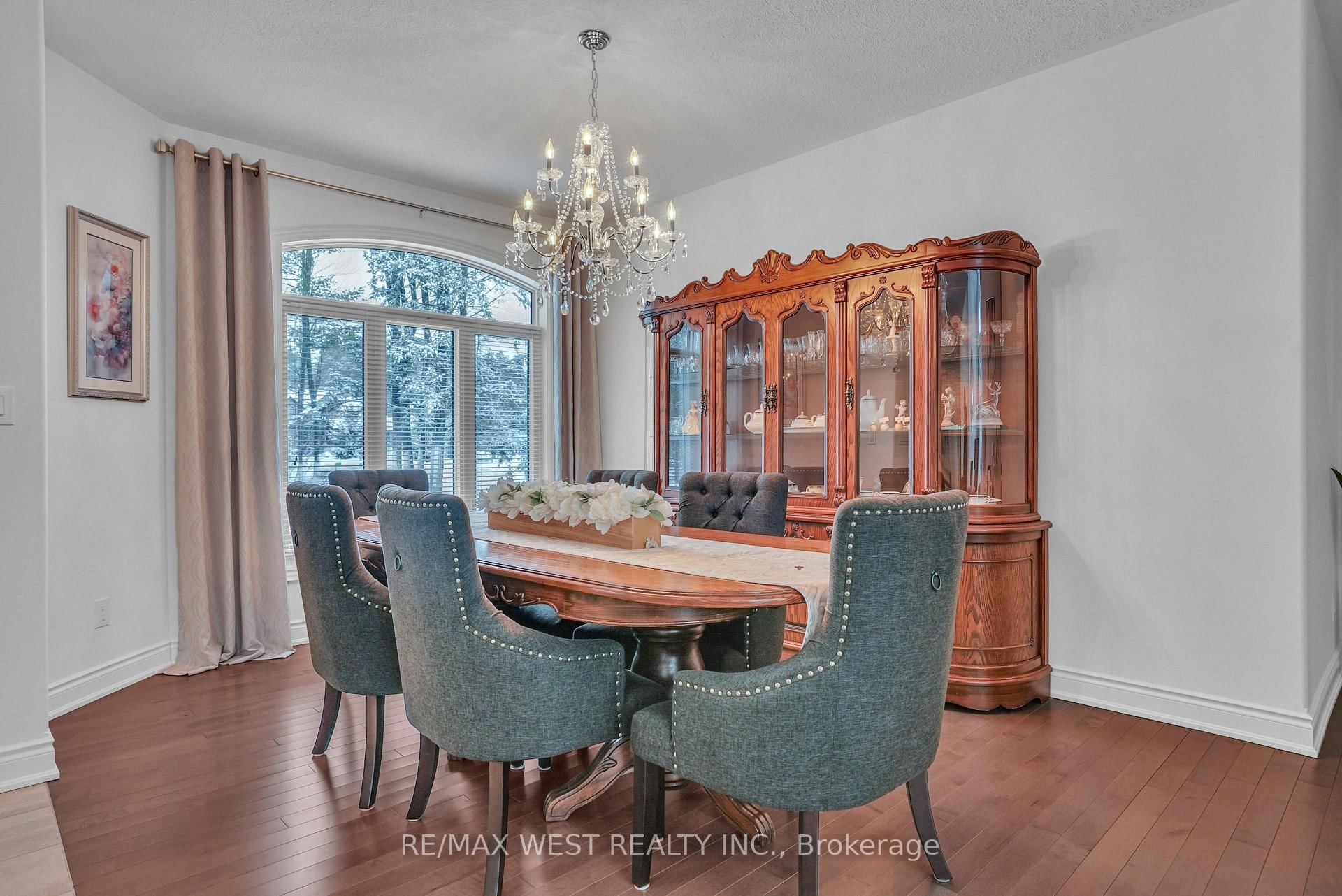 2 Sycamore Circle