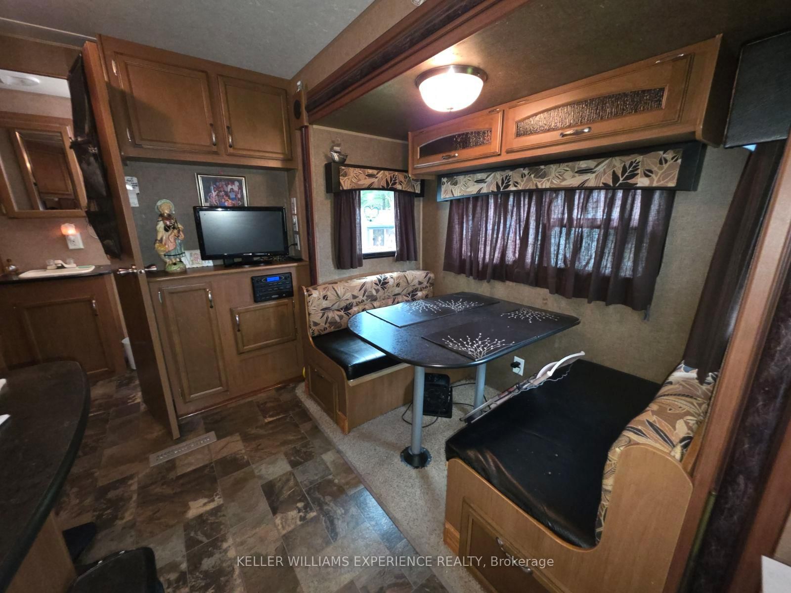 5216 County 90 Road • #65 • Springwater, ON photo 2