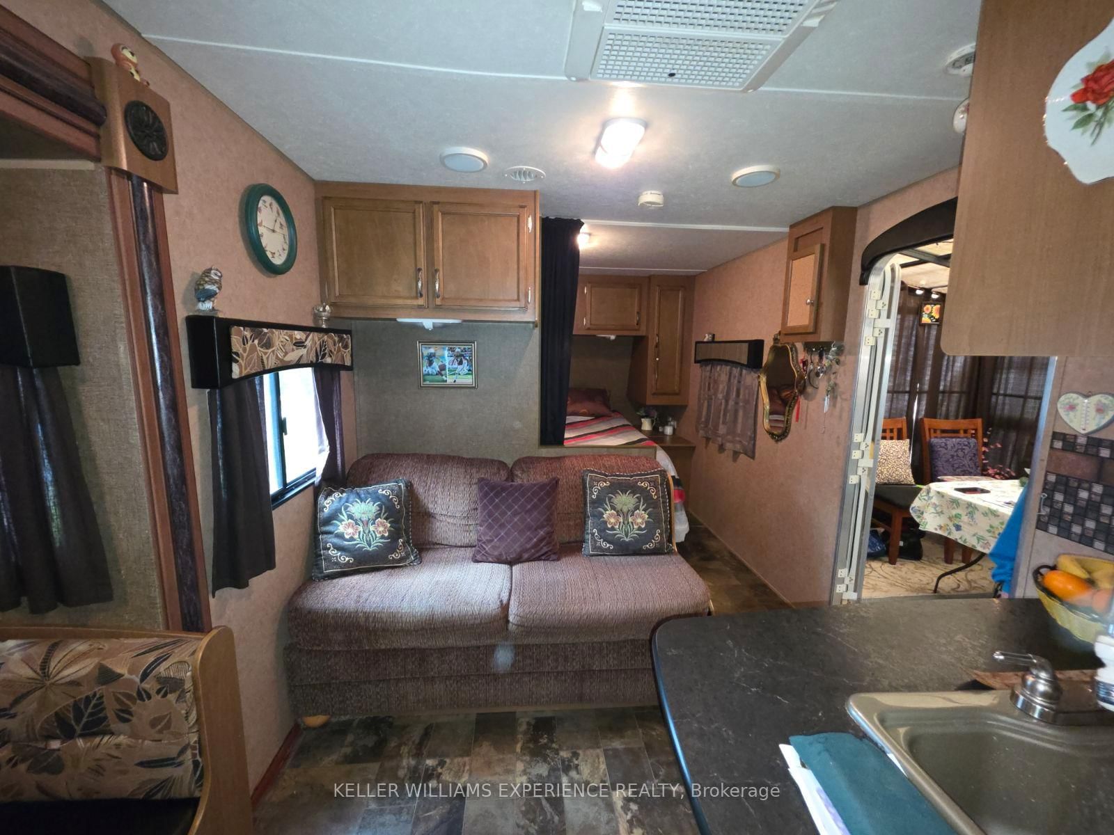 5216 County 90 Road • #65 • Springwater, ON photo 4