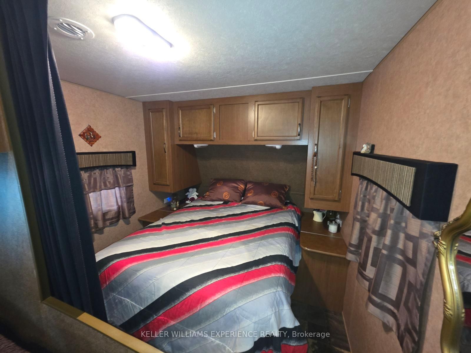 5216 County 90 Road • #65 • Springwater, ON photo 7