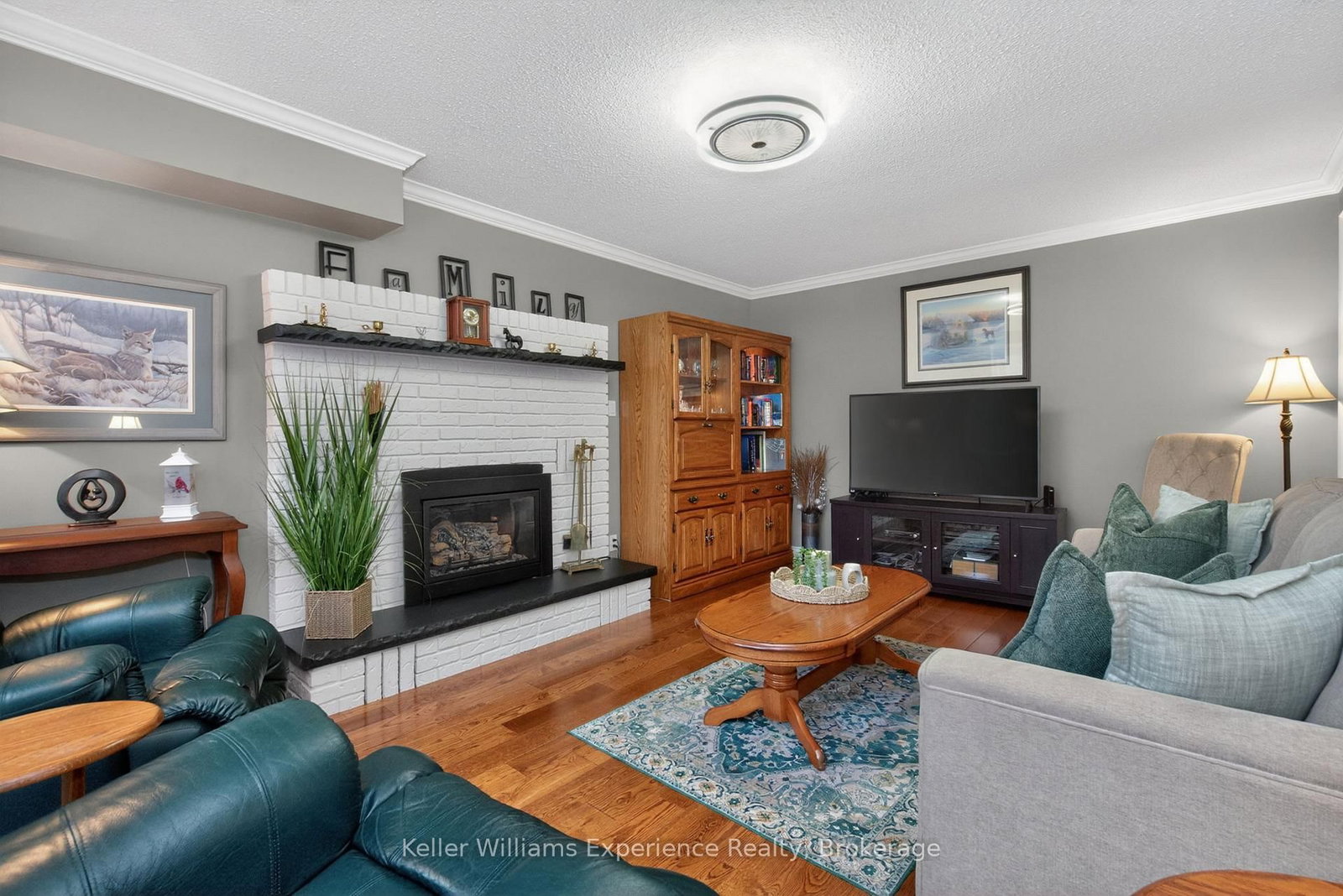 27 Rosewood Avenue • Springwater, ON photo 26