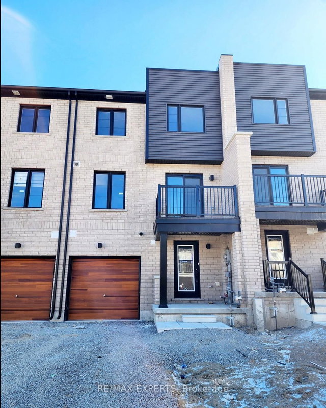 32 Silo Mews