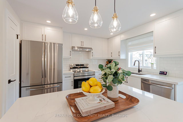 5 SELKIRK Crescent