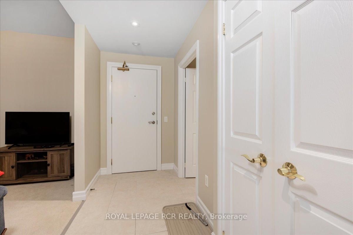 6 Toronto Street, Unit 306 - Photo 8
