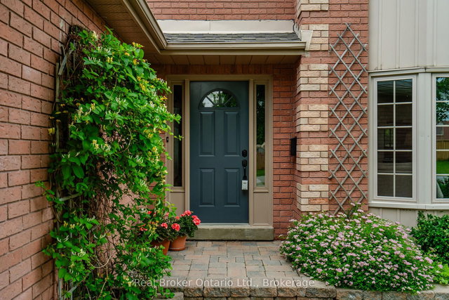 167 LUCKPORT Crescent
