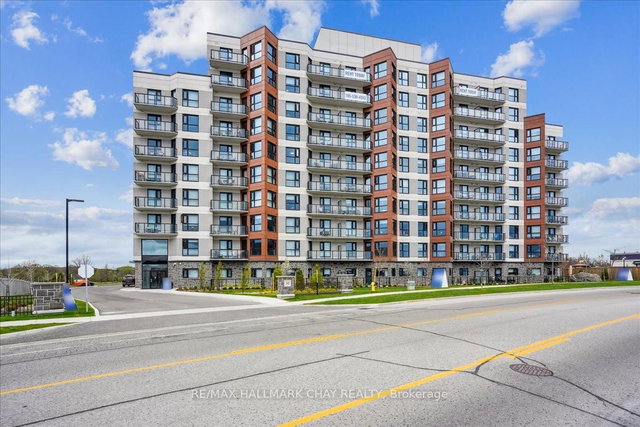 909 - 30 Hanmer Street W