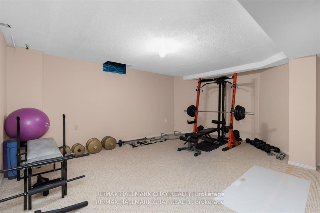 82 Bishop Drive • Barrie, ON photo 28