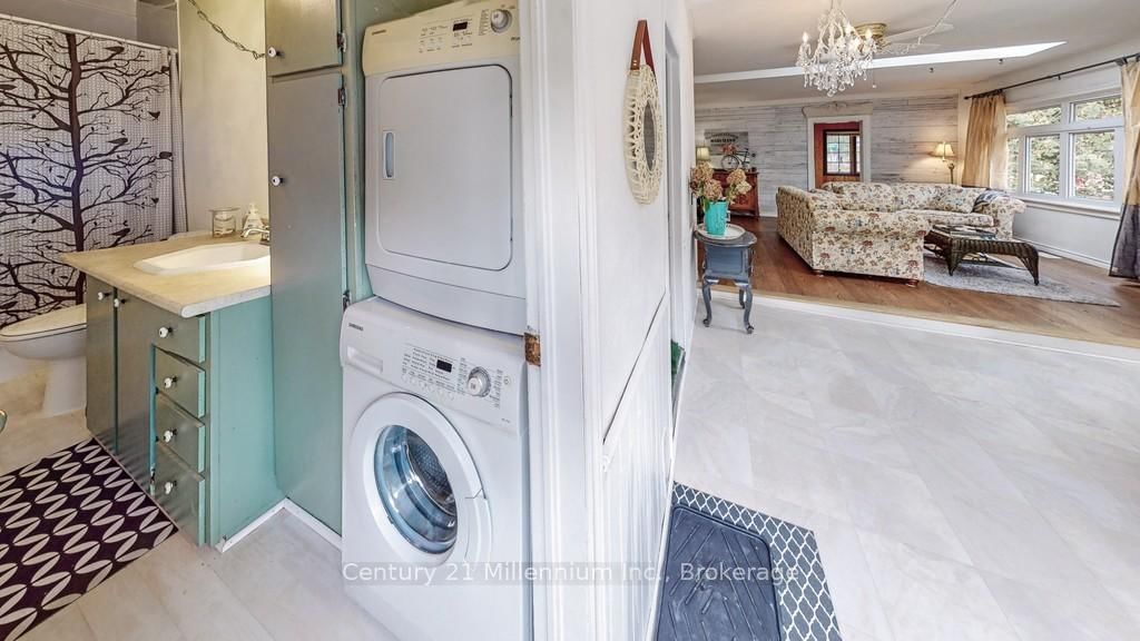 19 HASTINGS Avenue • Tiny, ON photo 12