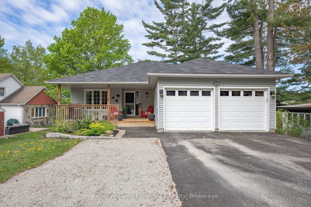 10 Clarence Avenue