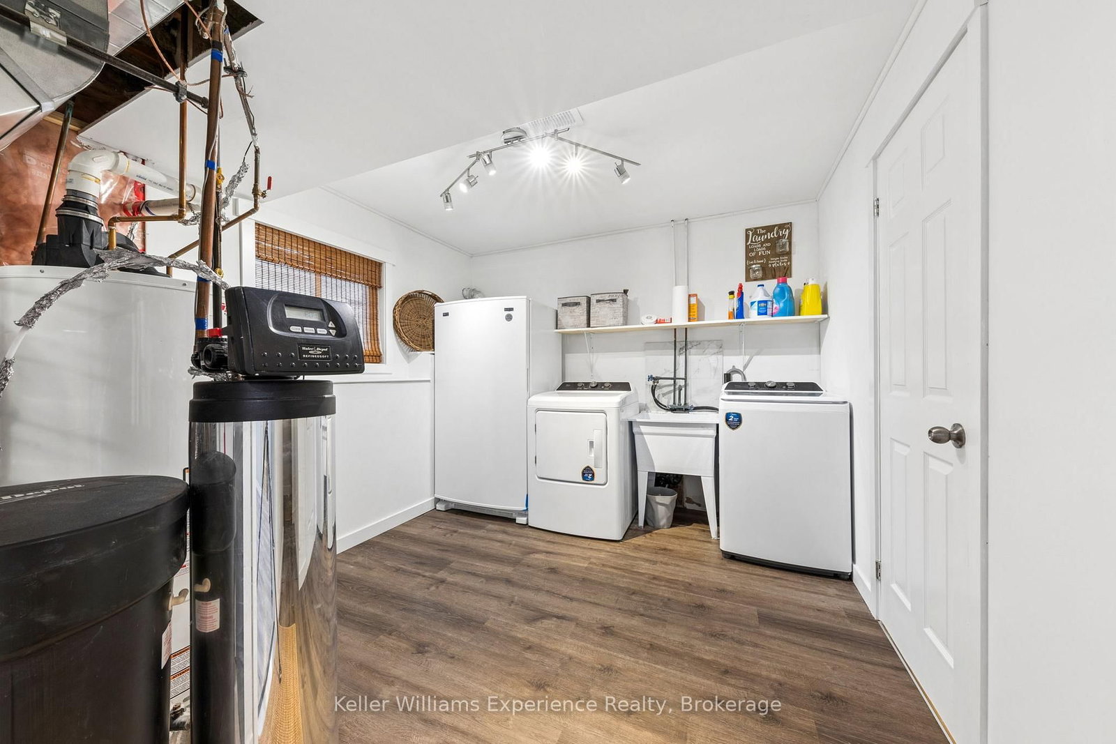 10 Clarence Avenue • Penetanguishene, ON photo 15