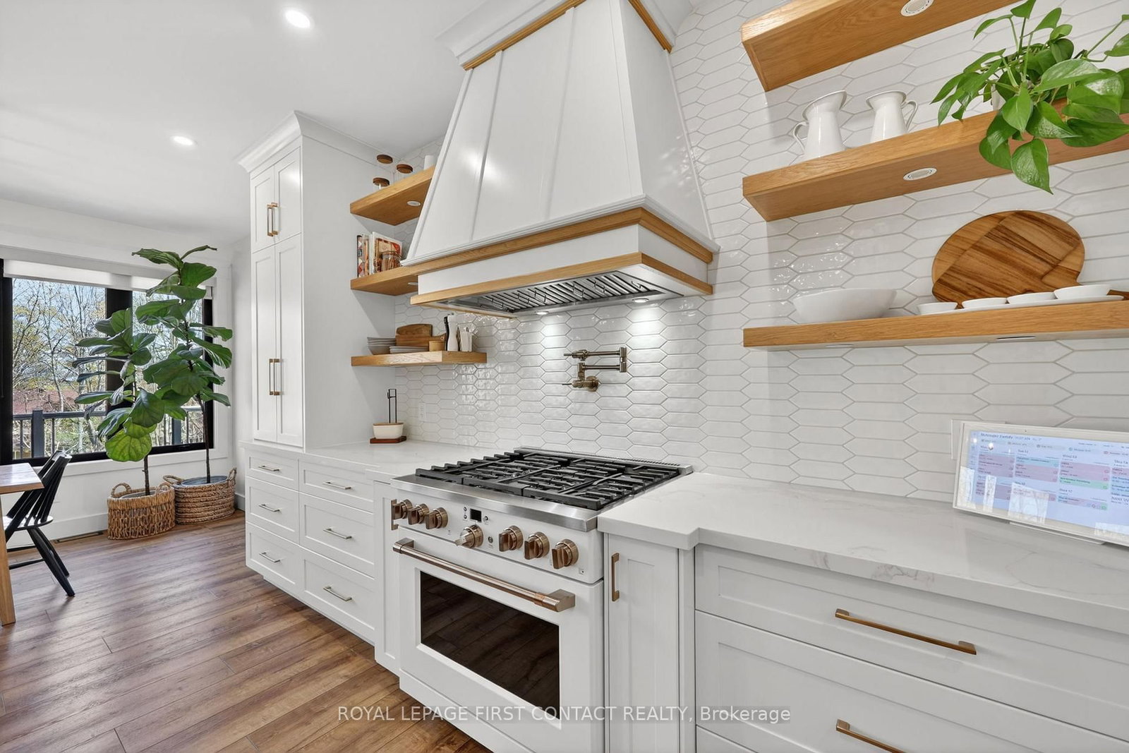 144 Arlynn Crescent • Penetanguishene, ON photo 11