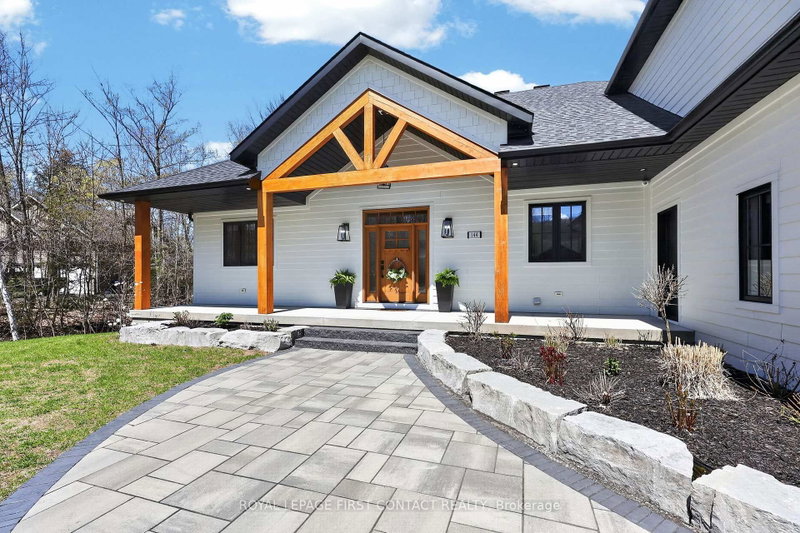 144 Arlynn Crescent