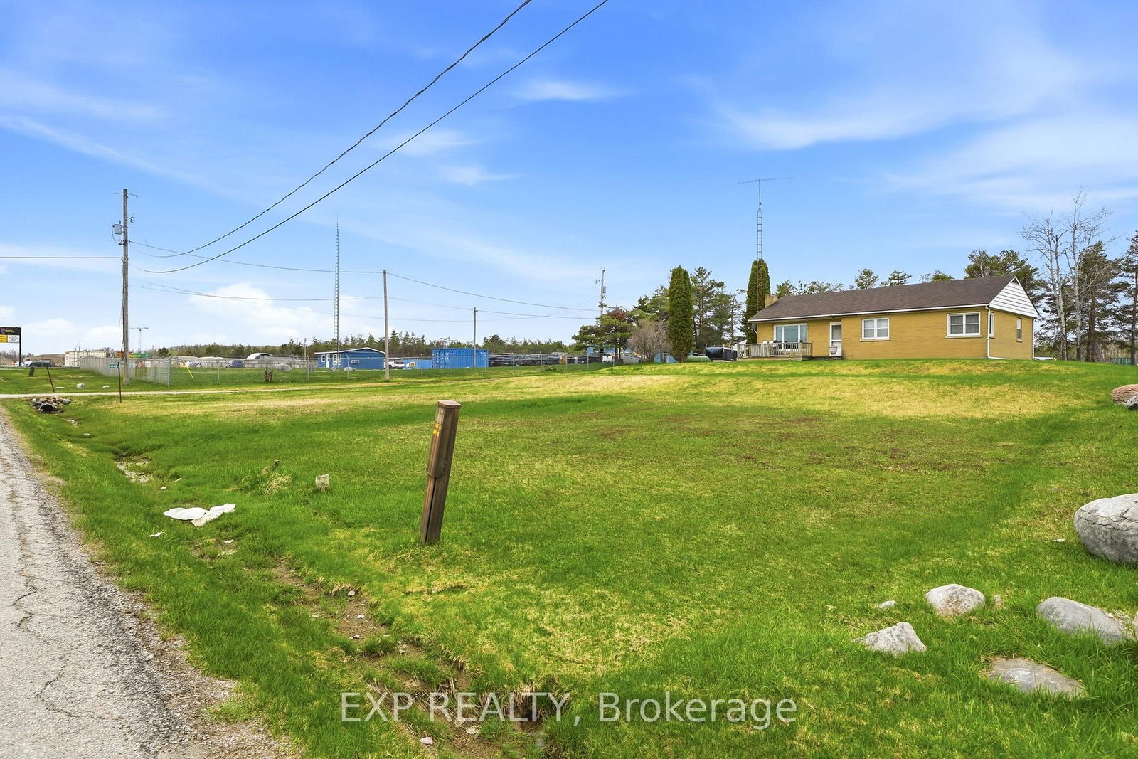 4142 Stewarts Lane • Severn, ON photo 40