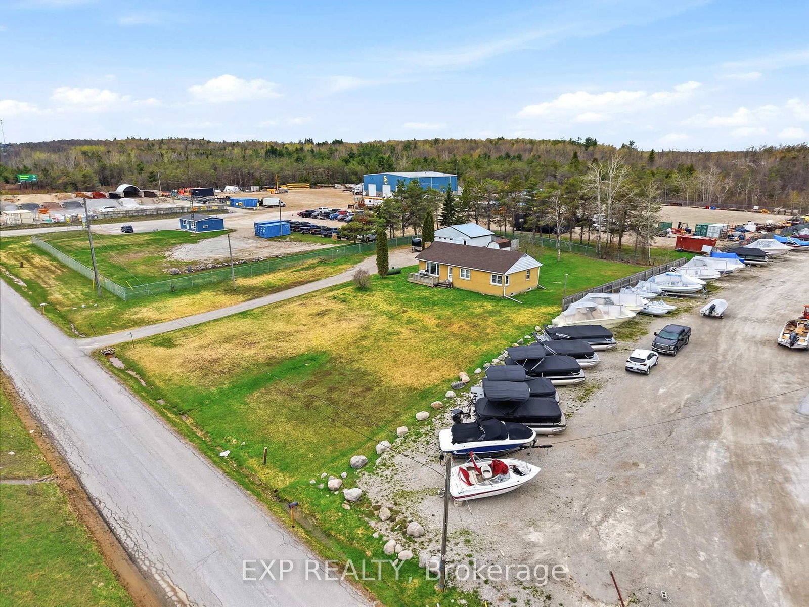 4142 Stewarts Lane • Severn, ON photo 41