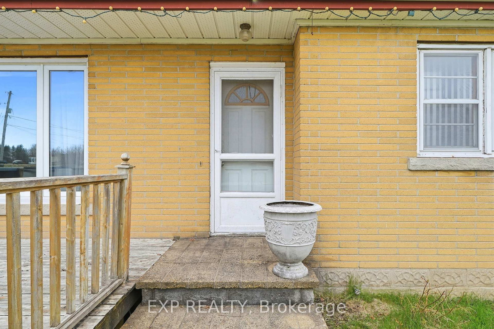 4142 Stewarts Lane • Severn, ON photo 5