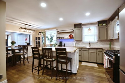 238 McCrea Drive • Clearview, ON photo 5