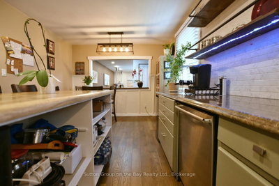 238 McCrea Drive • Clearview, ON photo 6