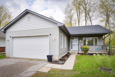 391 Grenville Avenue