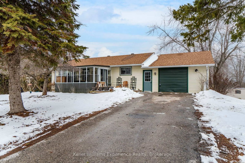 3928 Edgehill Road
