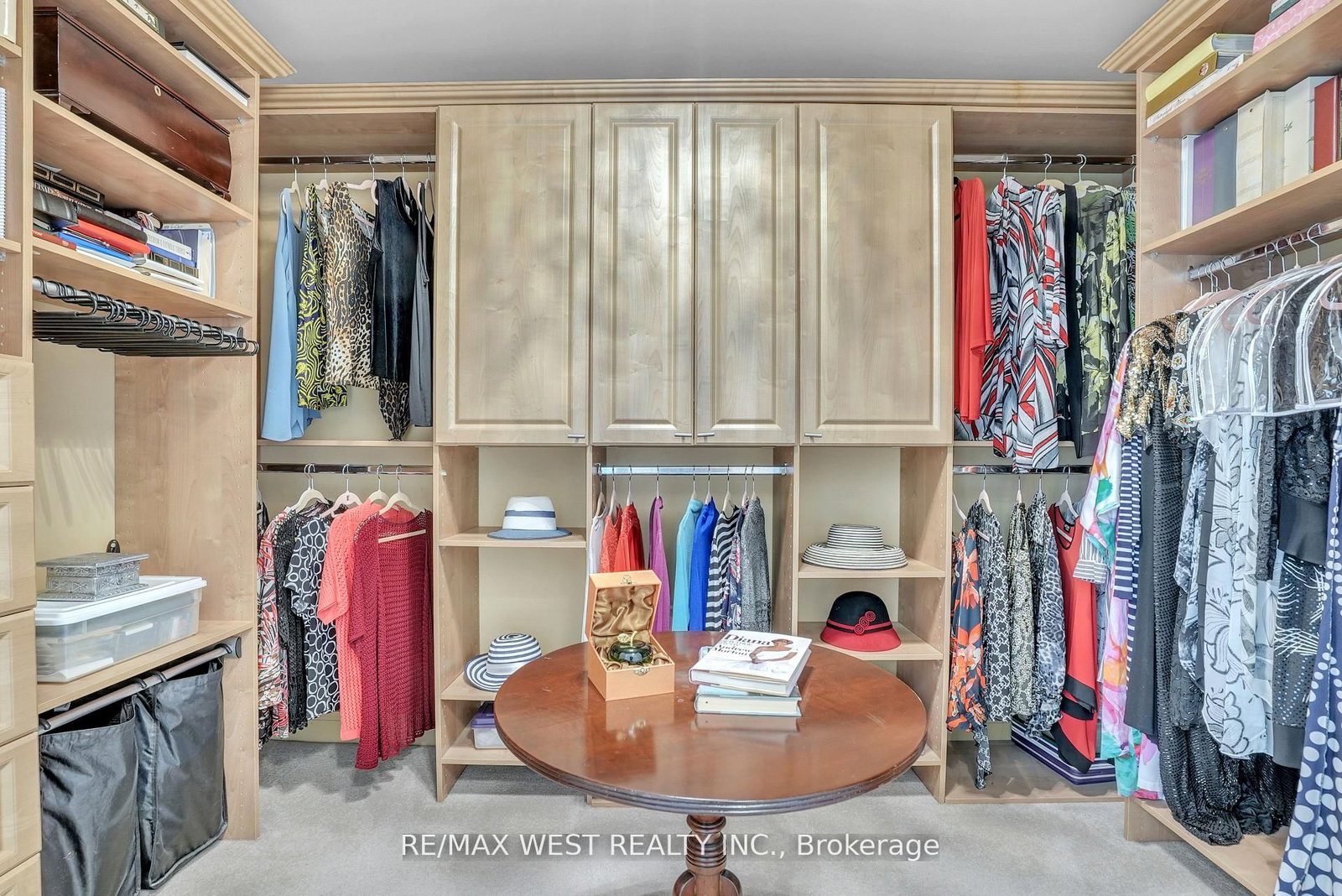 2 Toronto Street • #PH1 1 • Barrie, ON photo 13