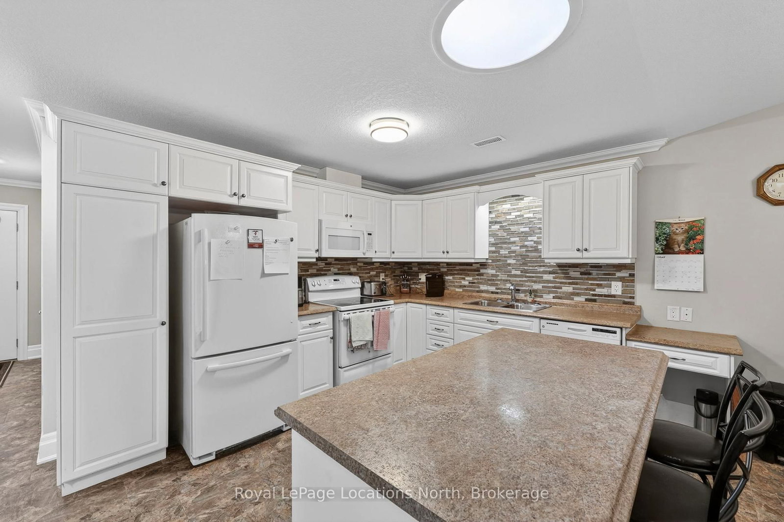 47 Clover Crescent • Wasaga Beach, ON photo 13