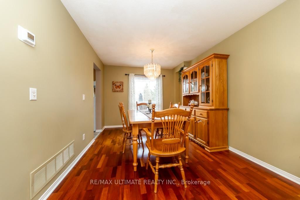 5 Twiss Drive • Barrie, ON photo 13