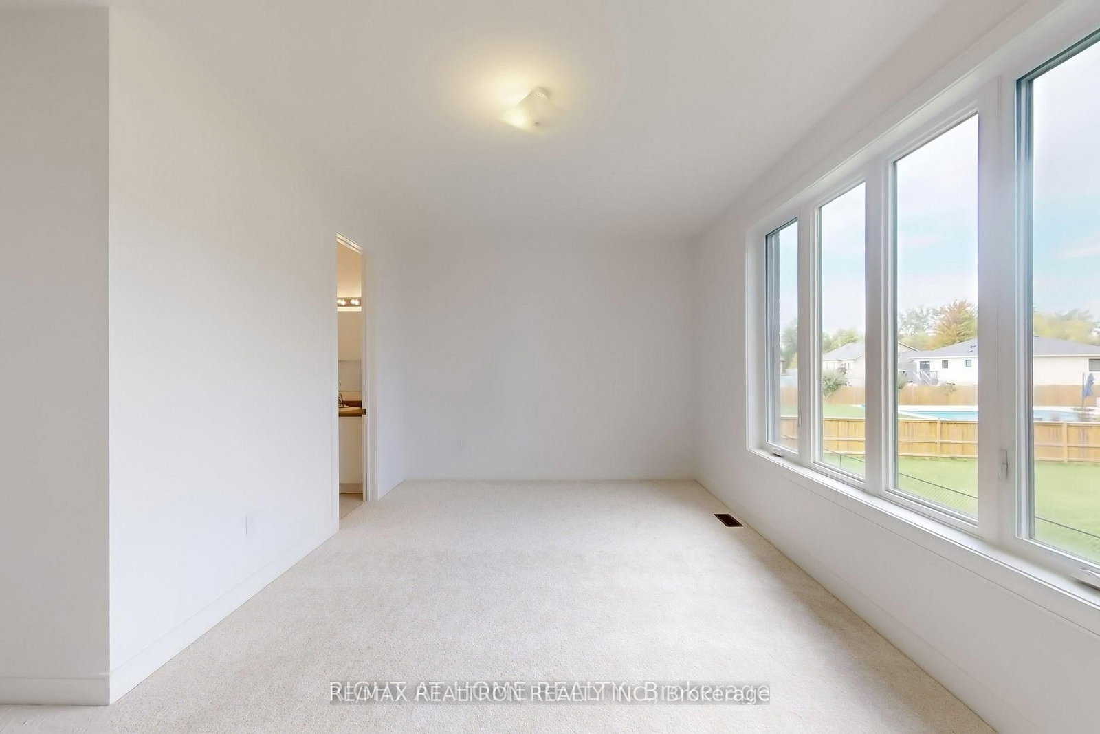 254 Wilcox Drive • Clearview, ON photo 25