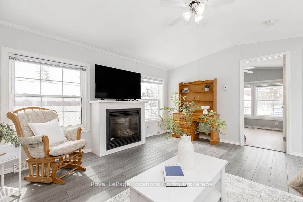 89 GEORGIAN GLEN Drive • Wasaga Beach, ON photo 12