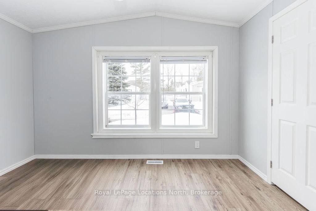 89 GEORGIAN GLEN Drive • Wasaga Beach, ON photo 19