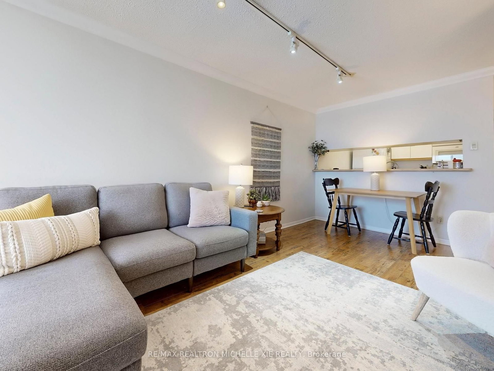 75 Ellen Street, Unit 1012 - Photo 8