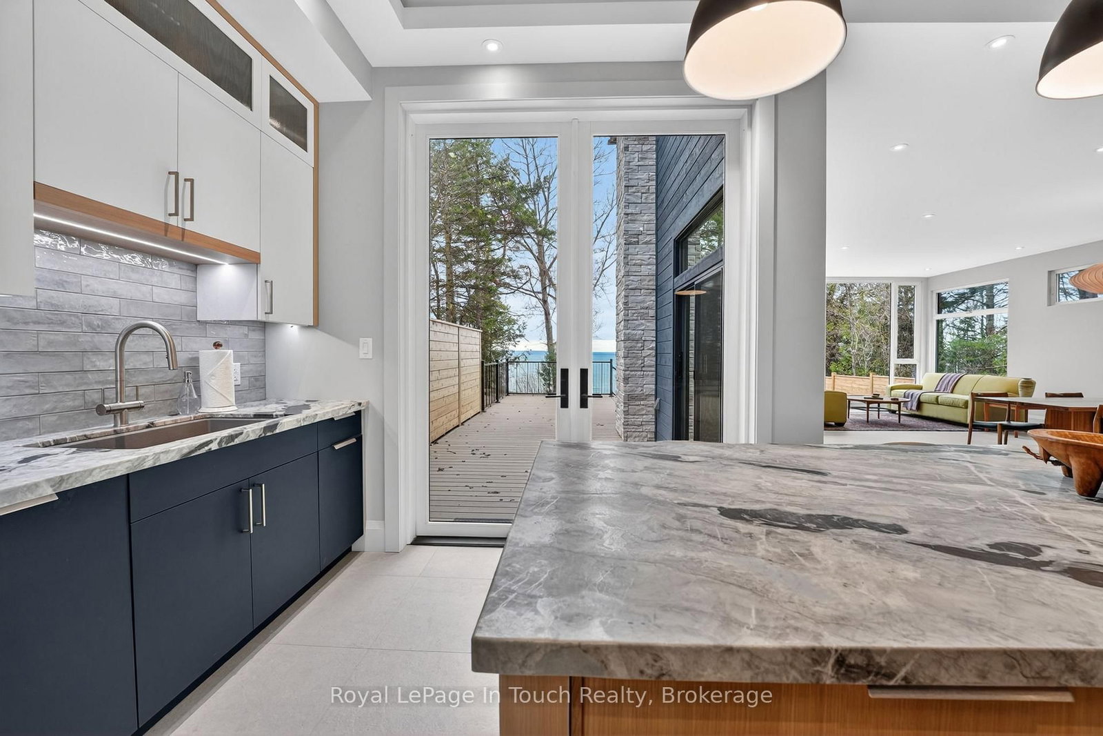 160 Tiny Beaches Road N • Tiny, ON photo 11