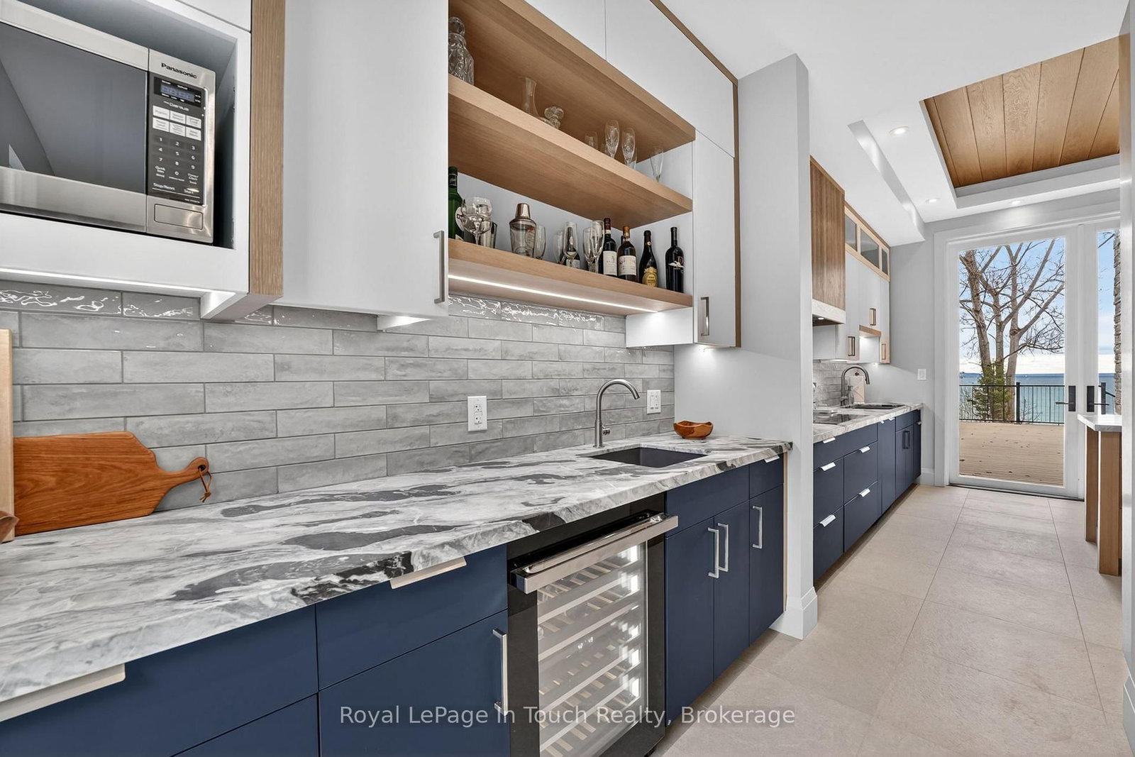 160 Tiny Beaches Road N • Tiny, ON photo 12