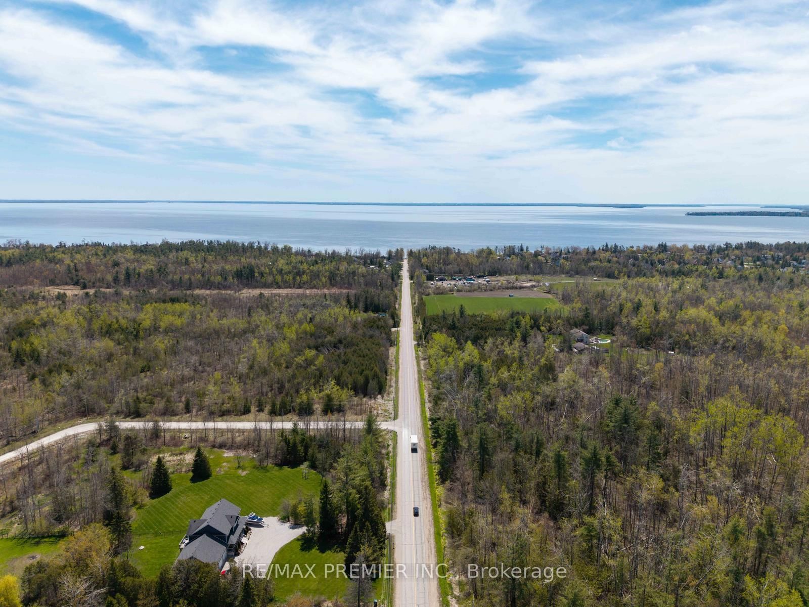 771 S Line 7 • Oro-Medonte, ON photo 39