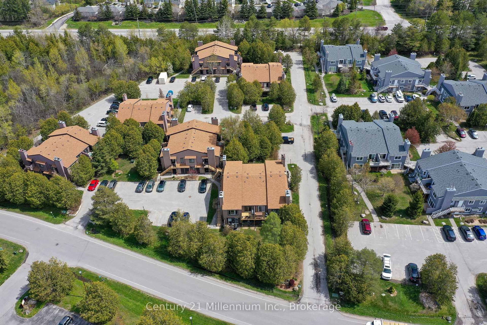 23 Dawson Drive • #98 • Collingwood, ON photo 43
