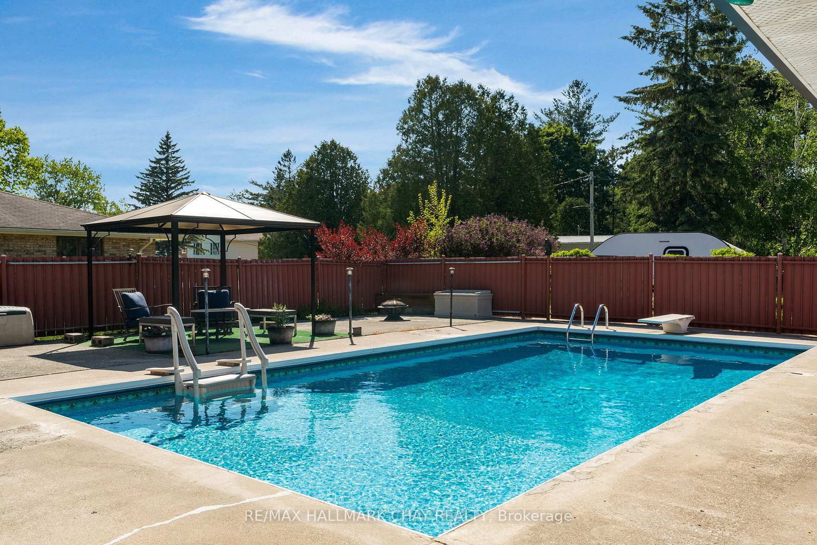 267 Eliza Street • Clearview, ON photo 5