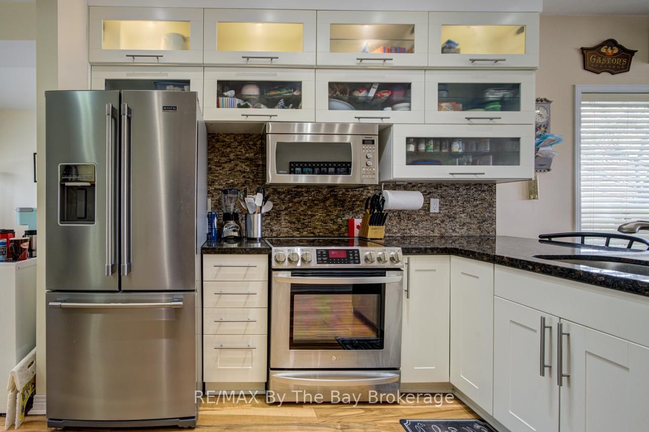 216 River Road E • #1 • Wasaga Beach, ON photo 12